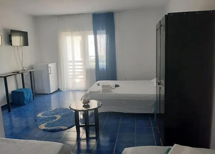 Trandafirilor 3* 코스티네스티