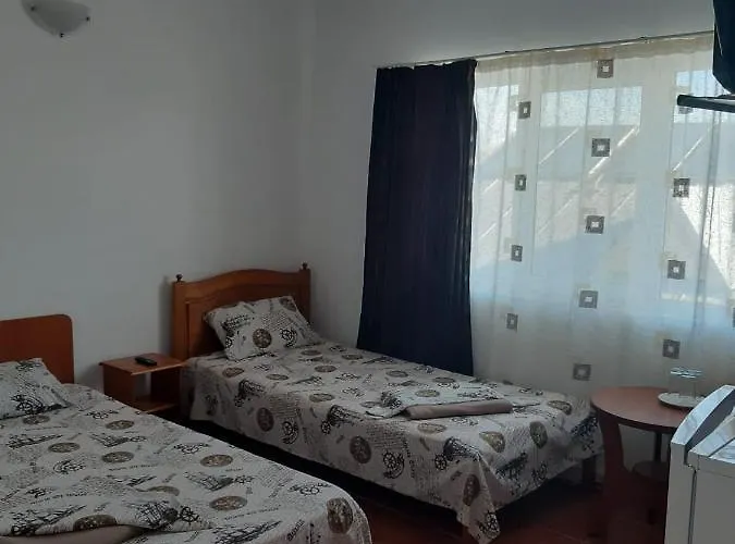 Trandafirilor 게스트하우스